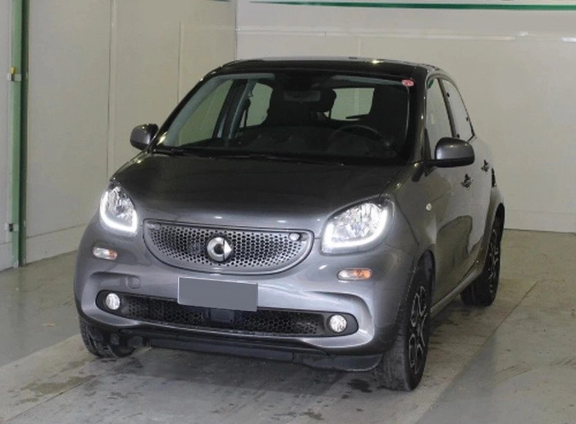 SMART FORFOUR 