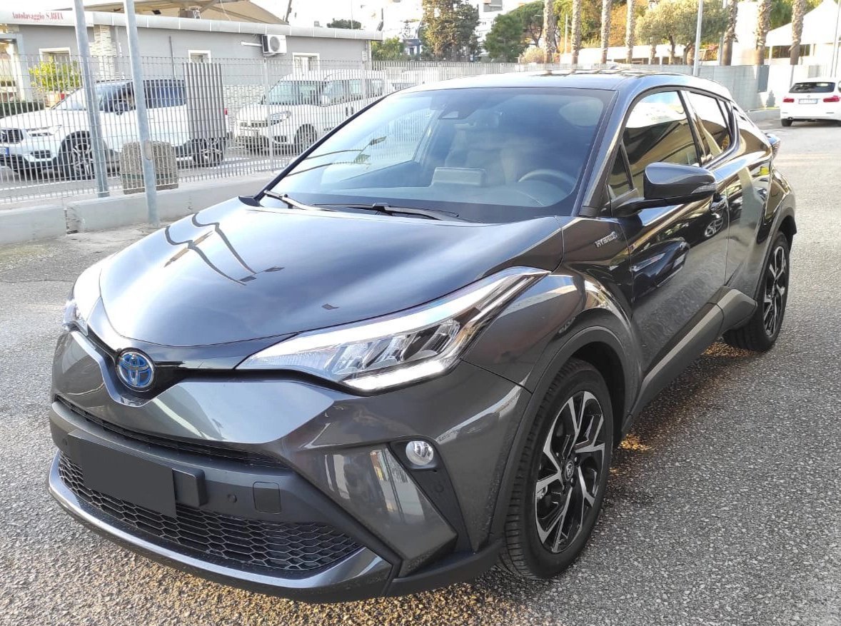 TOYOTA C-HR HYBRID 