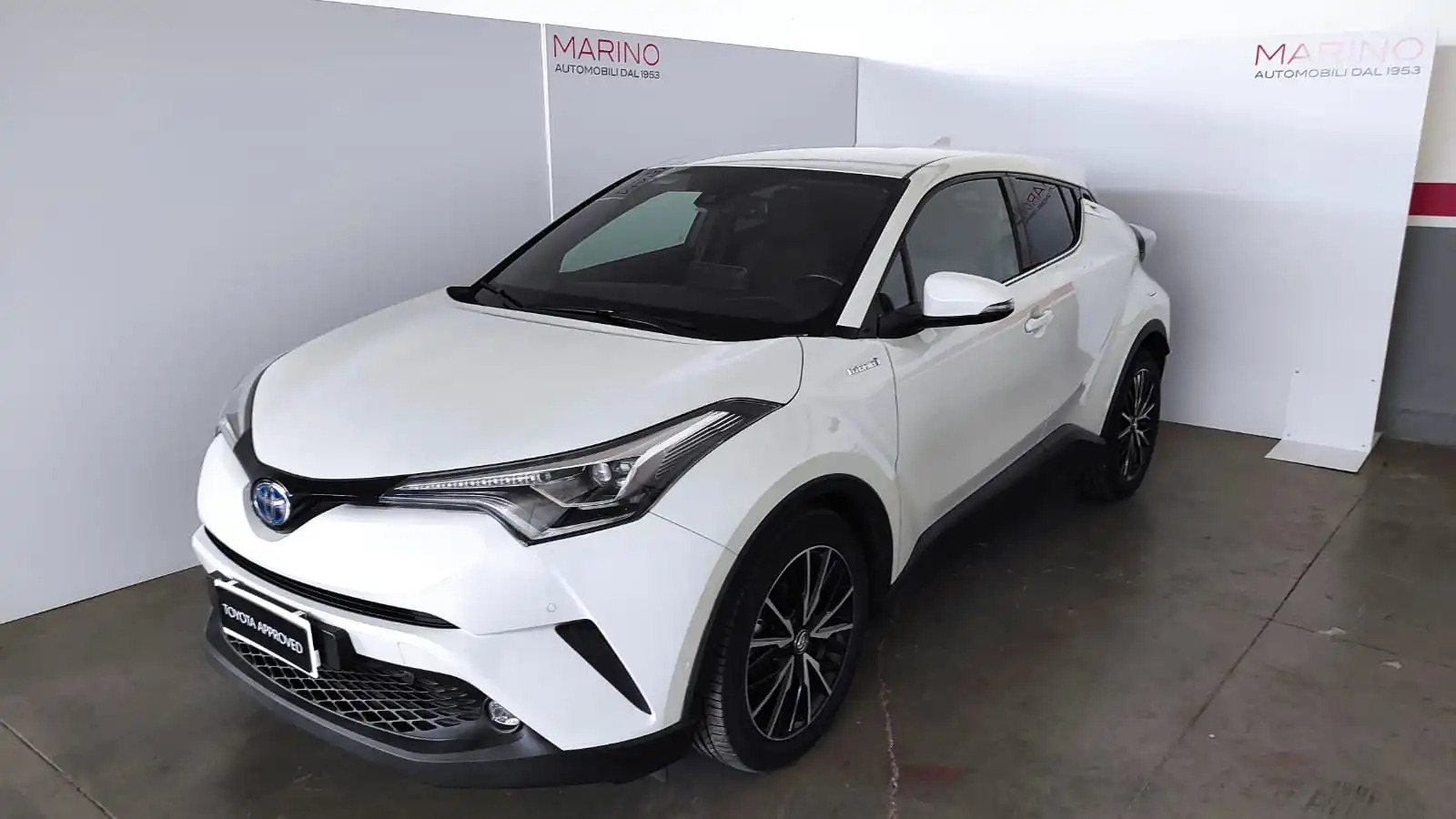 TOYOTA C-HR HYBRID 