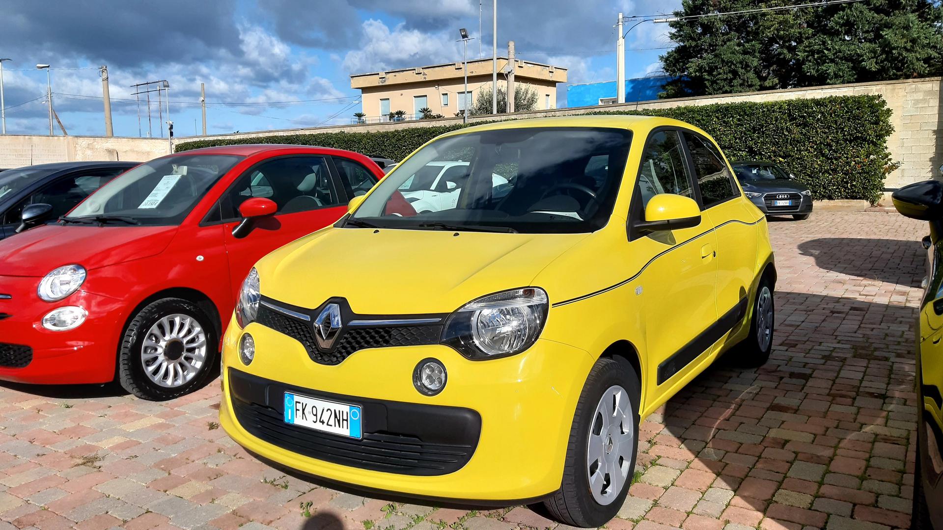 RENNAULT TWINGO