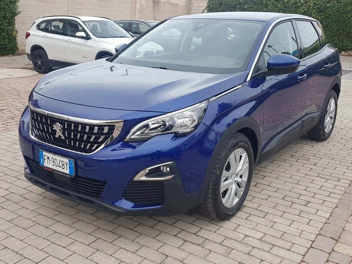 PEUGEOT 3008 