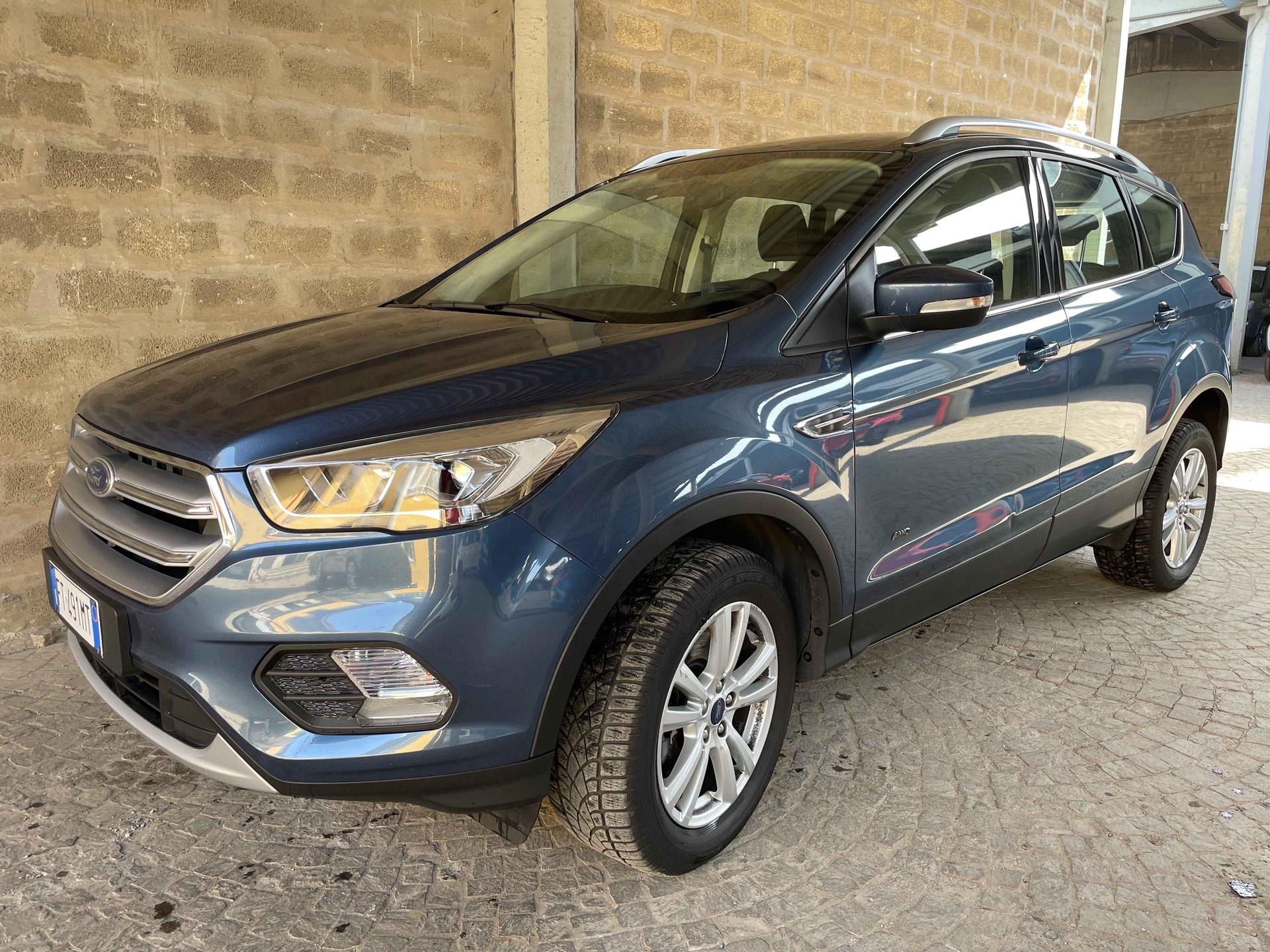 FORD KUGA 