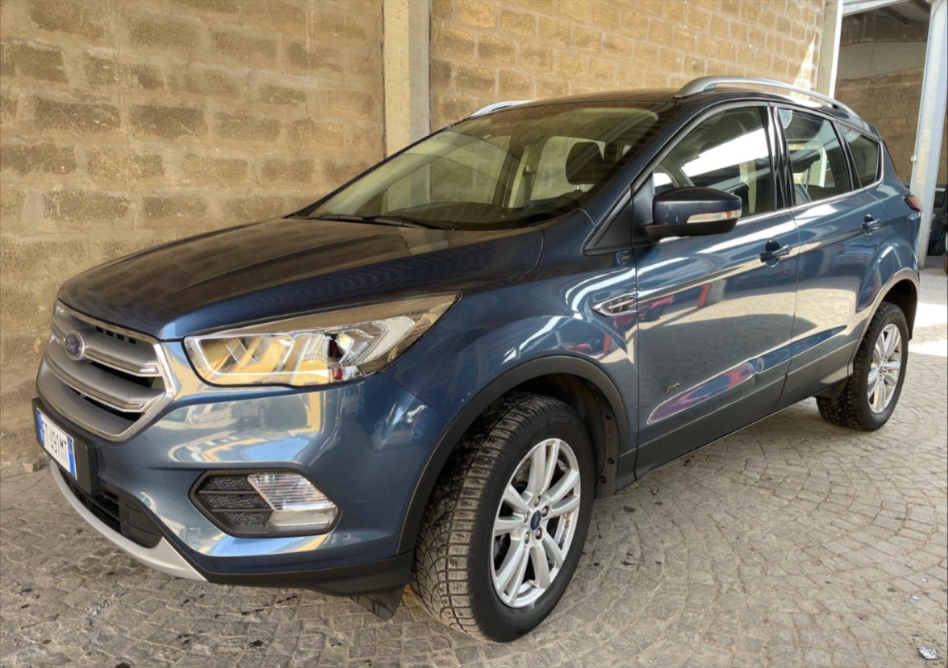 FORD KUGA